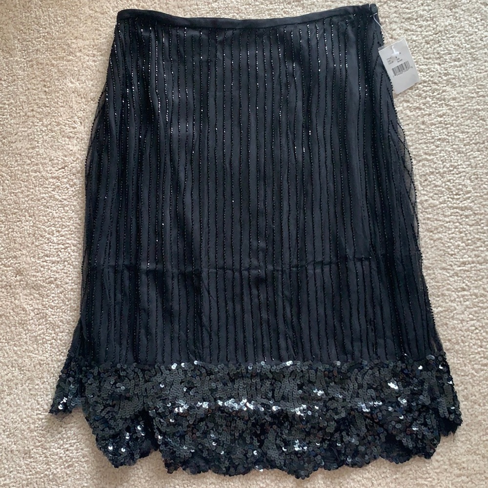 NWT Bloomingdale’s Women’s 6 Black Sequin Skirt